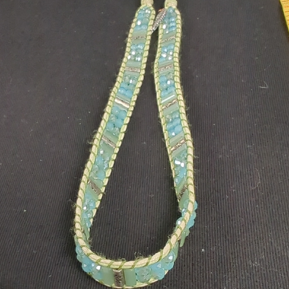 Handmade Green Beaded Wrap Bracelet with Wing Charm - Picture 3 of 3